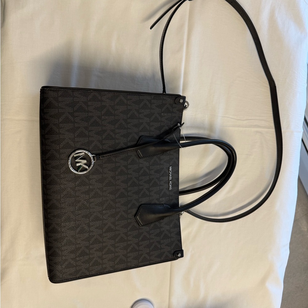 Michael Kors Black Signature Tote